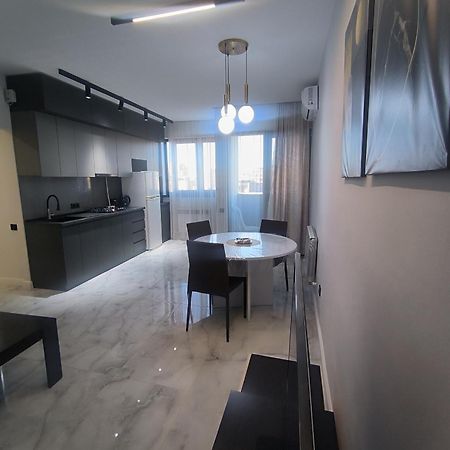 Apartment On Sayat Nova 33 Jerevan Exteriör bild