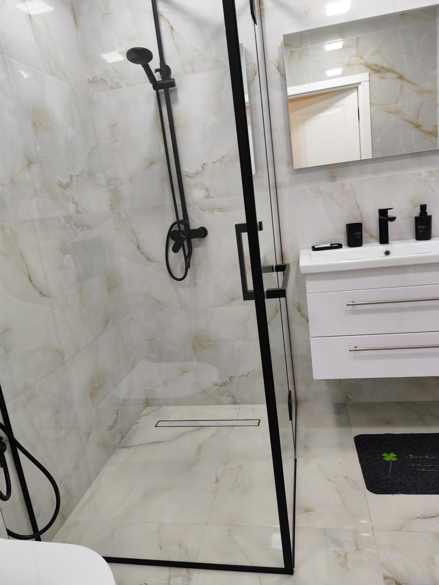 Apartment On Sayat Nova 33 Jerevan Rum bild